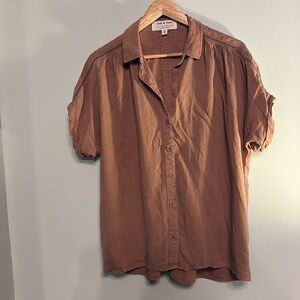 Anthropologie Cloth and Stone Brown Button Down Shirt Medium